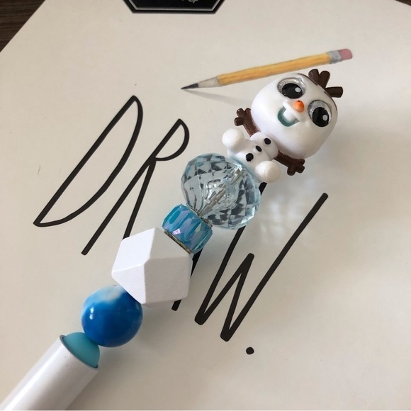 Disney Doorables: Frozen: Olaf handmade beaded pen - Picture 1 of 3